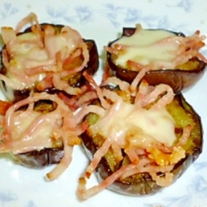 フライパン1つで簡単 なすとベーコンのチーズ焼き レシピ 作り方 By じぇりねこ 楽天レシピ